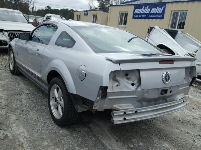 1ZVHT80N475325829 - 2007 FORD MUSTANG SILVER photo 3