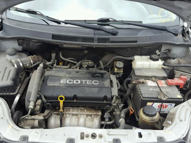 KL1TD56E39B643534 - 2009 CHEVROLET AVEO LS 银色 照片 7