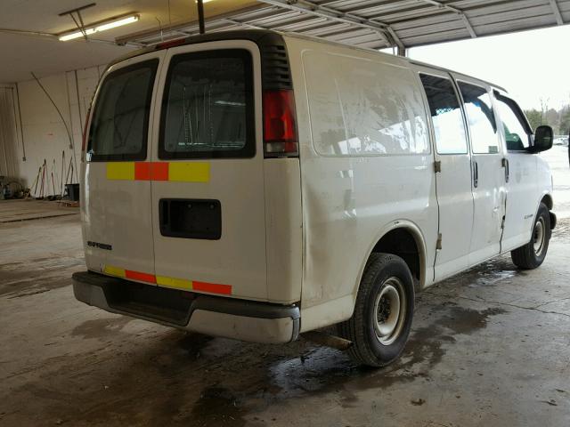 1GCFG25W611153475 - 2001 CHEVROLET EXPRESS G2 WHITE photo 4