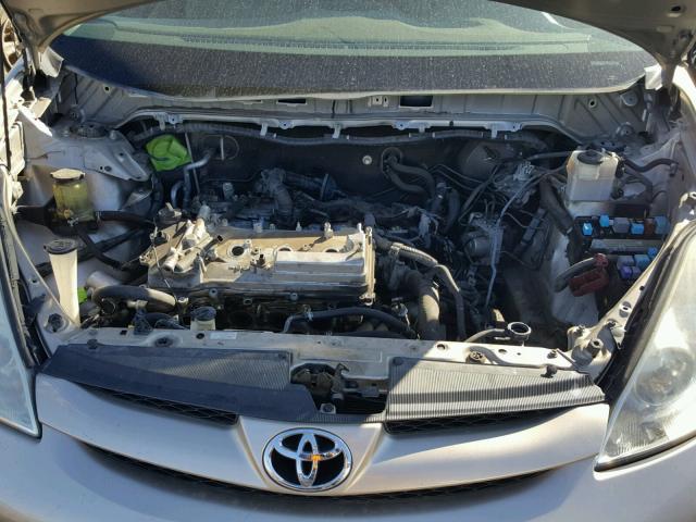 5TDZK23C37S046965 - 2007 TOYOTA SIENNA CE TAN photo 7