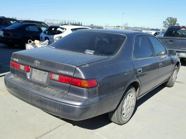 JT2BG22K5X0295128 - 1999 TOYOTA CAMRY LE CHARCOAL photo 4