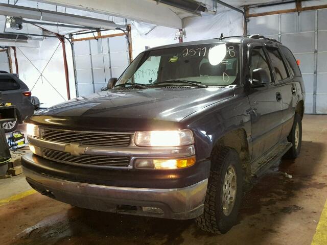 1GNEK13T96J115511 - 2006 CHEVROLET TAHOE K150 GRAY photo 2