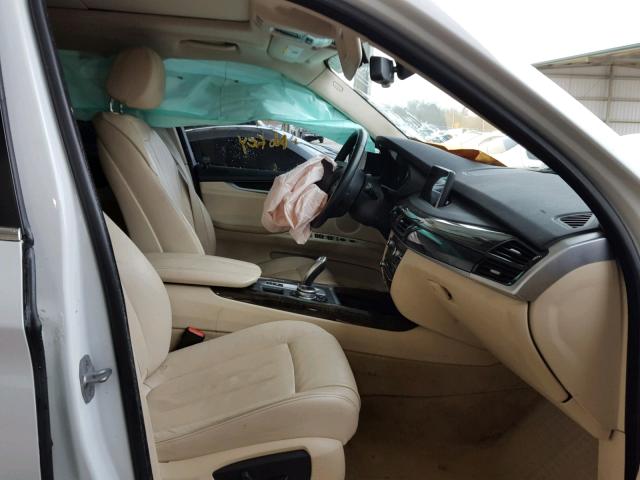 5UXKR2C53E0H34237 - 2014 BMW X5 SDRIVE3 WHITE photo 5