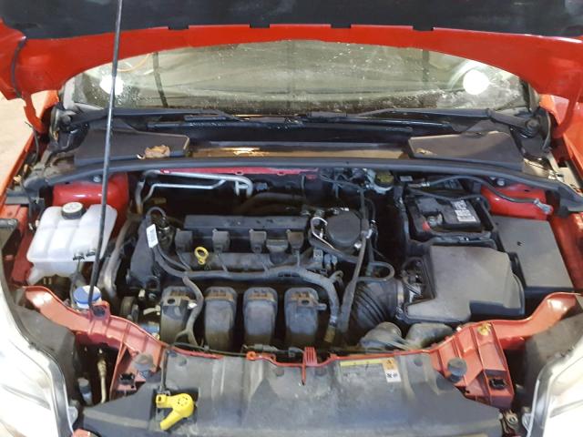 1FAHP3K29CL268410 - 2012 FORD FOCUS SE RED photo 7