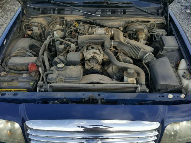 2FAFP73W34X168419 - 2004 FORD CROWN VICT BLUE photo 7