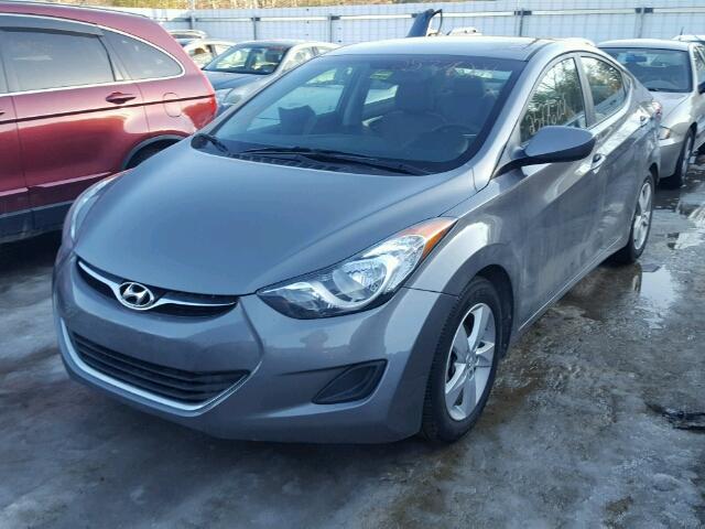 5NPDH4AE2DH380365 - 2013 HYUNDAI ELANTRA GL GRAY photo 2