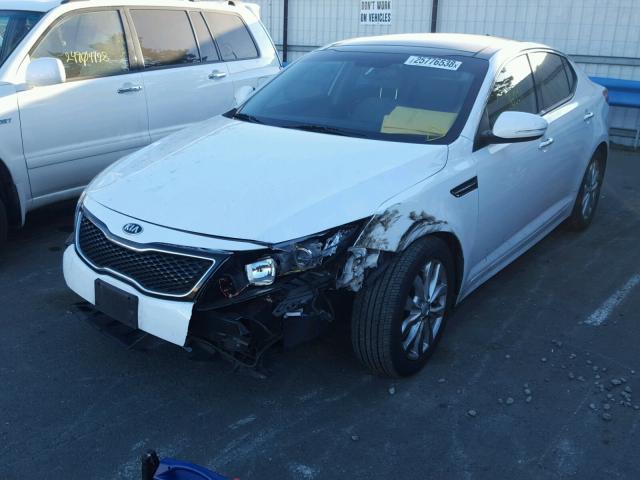 5XXGN4A77FG382697 - 2015 KIA OPTIMA EX WHITE photo 2