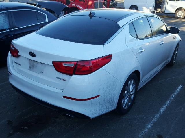 5XXGN4A77FG382697 - 2015 KIA OPTIMA EX WHITE photo 4