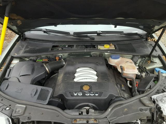 WVWTH63BX4P140916 - 2004 VOLKSWAGEN PASSAT GLX GREEN photo 7