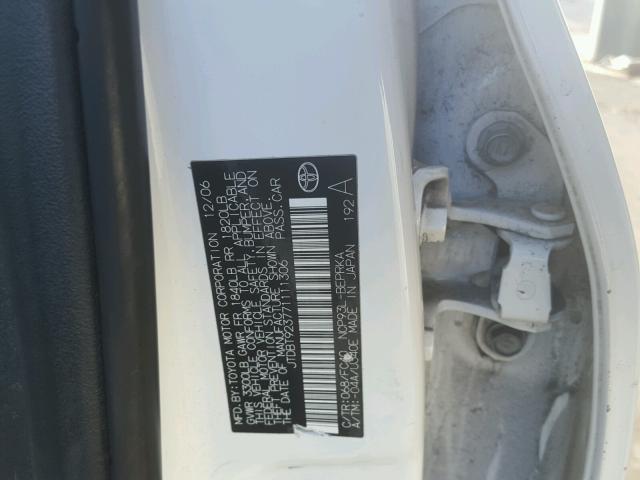 JTDBT923771111306 - 2007 TOYOTA YARIS WHITE photo 10