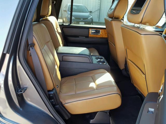 5LMJJ2J50BEJ06406 - 2011 LINCOLN NAVIGATOR ნაცრისფერი ფოტო 6