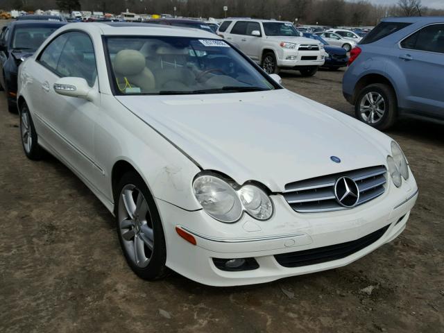 WDBTJ56H47F224785 - 2007 MERCEDES-BENZ CLK 350 WHITE photo 1