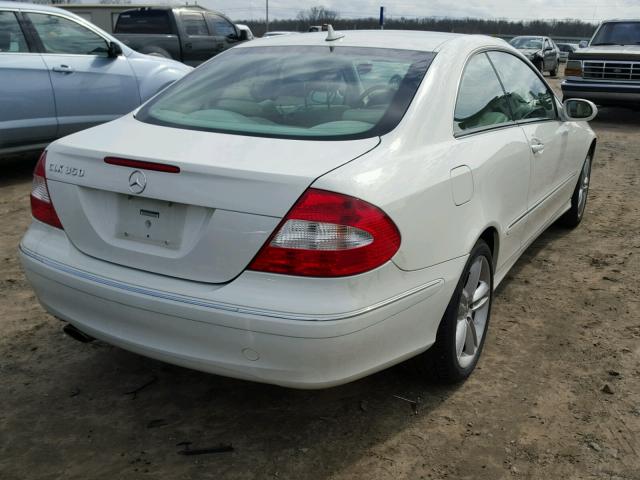 WDBTJ56H47F224785 - 2007 MERCEDES-BENZ CLK 350 WHITE photo 4