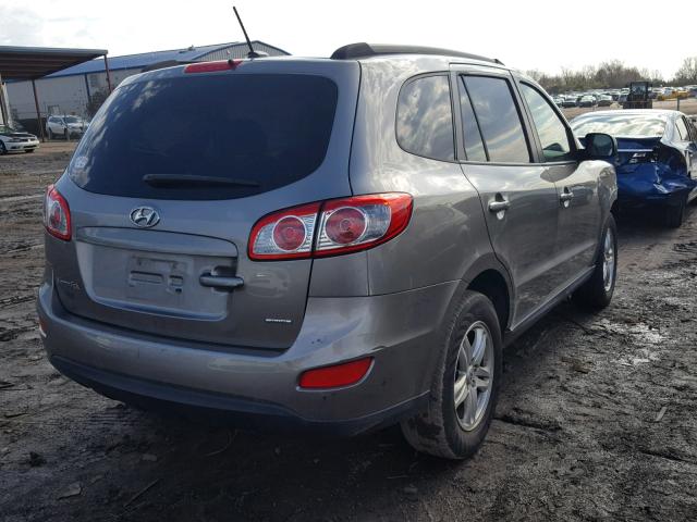 5XYZGDAB3CG102479 - 2012 HYUNDAI SANTA FE G GRAY photo 4