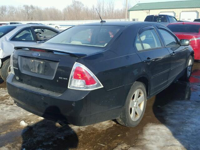 3FAHP07128R136483 - 2008 FORD FUSION SE BLACK photo 4