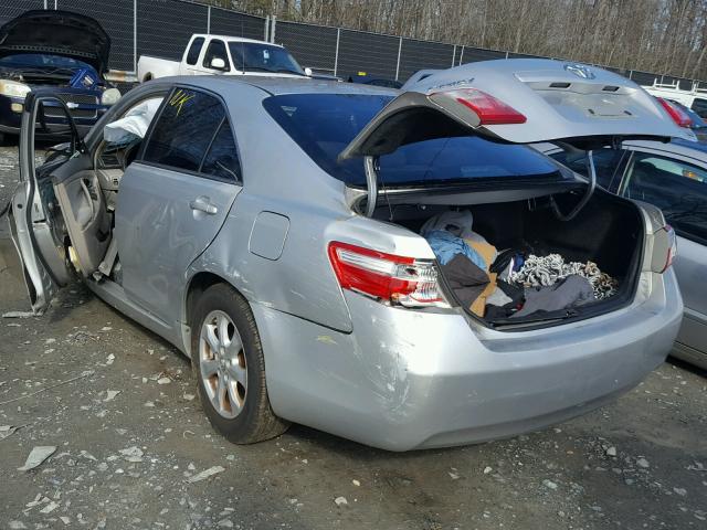 4T1BE46K09U280532 - 2009 TOYOTA CAMRY BASE SILVER photo 3