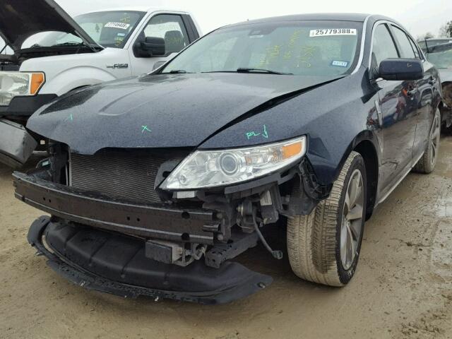 1LNHM93R69G627050 - 2009 LINCOLN MKS BLACK photo 2