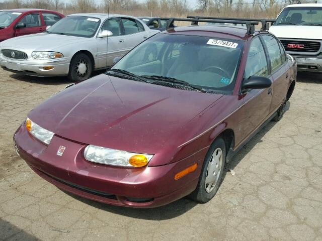 1G8ZH52812Z185975 - 2002 SATURN SL1 RED photo 2