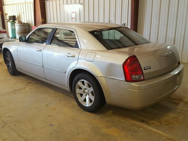 2C3LA43R46H285936 - 2006 CHRYSLER 300 BEIGE photo 3