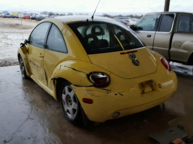 3VWCP21C11M413568 - 2001 VOLKSWAGEN NEW BEETLE YELLOW photo 3