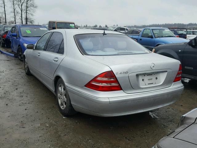WDBNG70J61A153057 - 2001 MERCEDES-BENZ S 430 SILVER photo 3