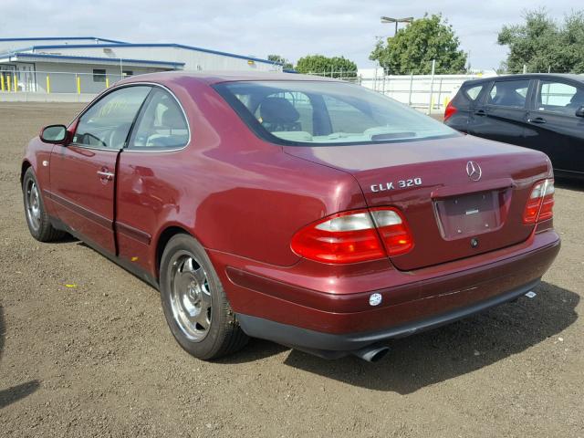 WDBLJ65G2XF105969 - 1999 MERCEDES-BENZ CLK 320 RED photo 3