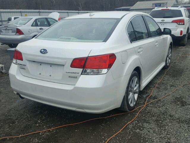 4S3BMBD6XE3013576 - 2014 SUBARU LEGACY 2.5 WHITE photo 3