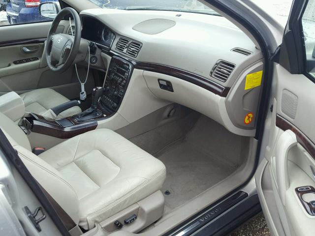 YV1TS92D441353069 - 2004 VOLVO S80 BEIGE photo 5