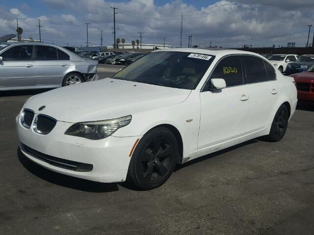 WBANU53578CT00477 - 2008 BMW 528 I WHITE photo 2