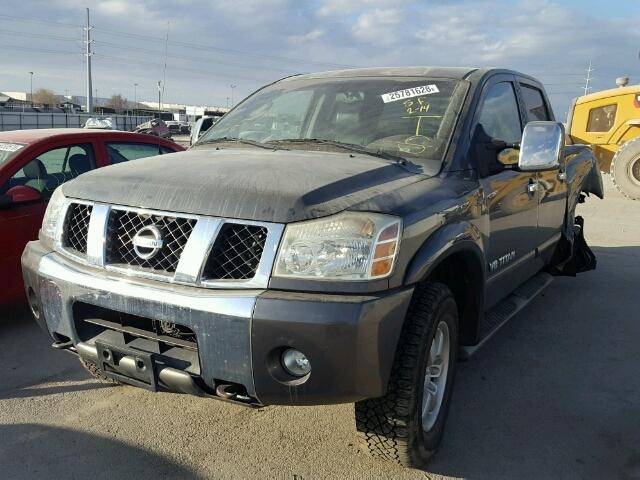 1N6AA07B25N511905 - 2005 NISSAN TITAN XE GRAY photo 2