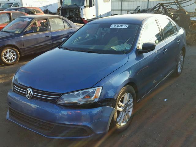 3VW2K7AJ7FM252981 - 2015 VOLKSWAGEN JETTA BASE BLUE photo 2