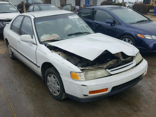 JHMCD5637RC030753 - 1994 HONDA ACCORD LX WHITE photo 1