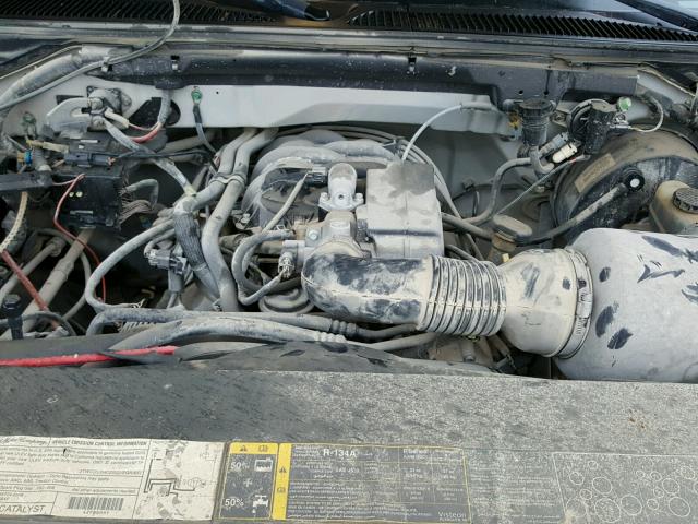 2FTRF17273CB01827 - 2003 FORD F150 SILVER photo 7