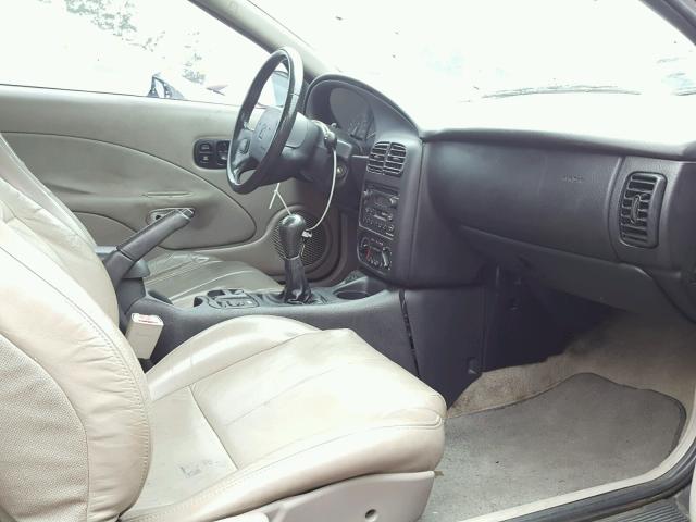 1G8ZR12792Z296965 - 2002 SATURN SC2 RED photo 5