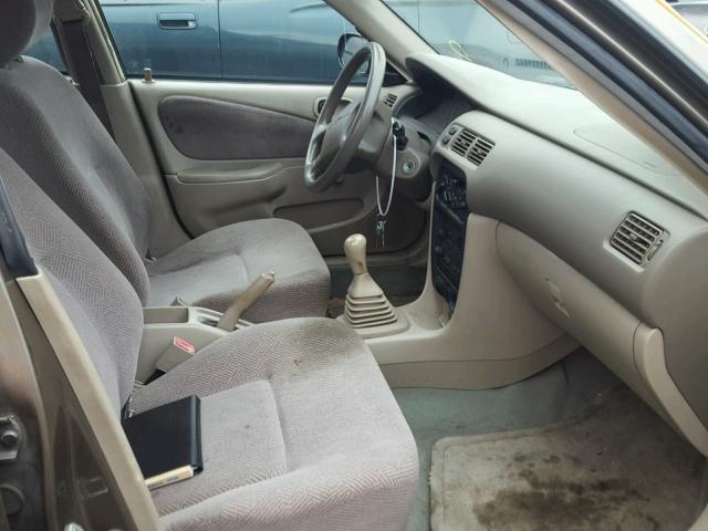 1Y1SK5282YZ422261 - 2000 CHEVROLET GEO PRIZM 棕色 照片 5