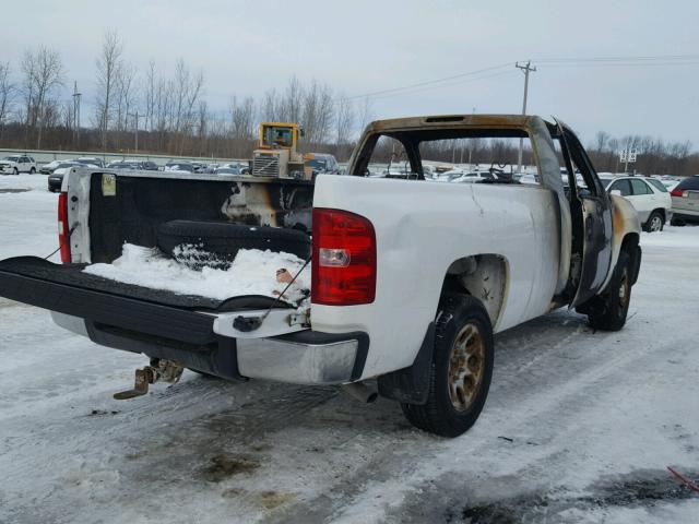 1GCEC14C97E535946 - 2007 CHEVROLET SILVERADO WHITE photo 4