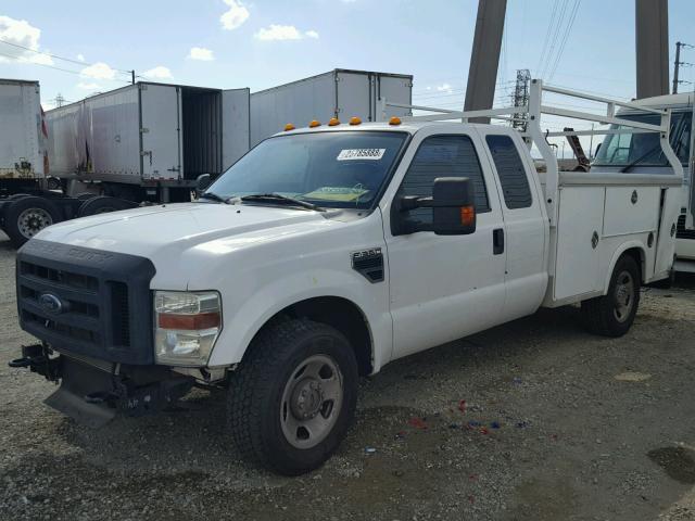 1FDWX3E52AEA45243 - 2010 FORD F350 SUPER WHITE photo 2