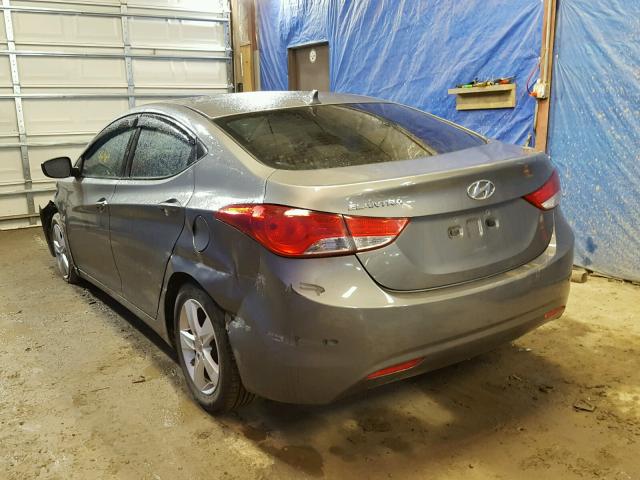 5NPDH4AE1DH320187 - 2013 HYUNDAI ELANTRA GL GRAY photo 3