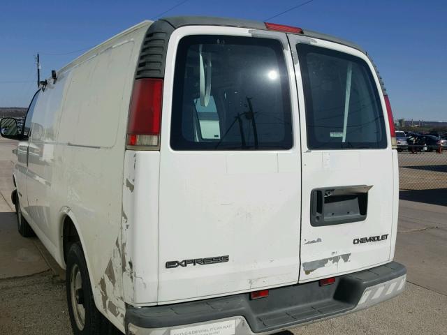 1GCFG25W911109924 - 2001 CHEVROLET EXPRESS G2 WHITE photo 3