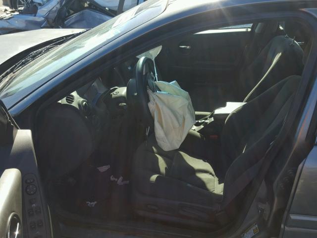 2G2WP522551289703 - 2005 PONTIAC GRAND PRIX GRAY photo 5