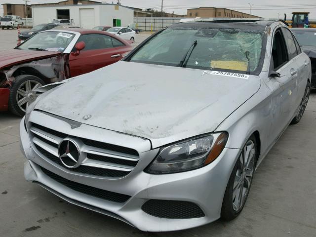 55SWF4JB6HU201493 - 2017 MERCEDES-BENZ C 300 SILVER photo 2