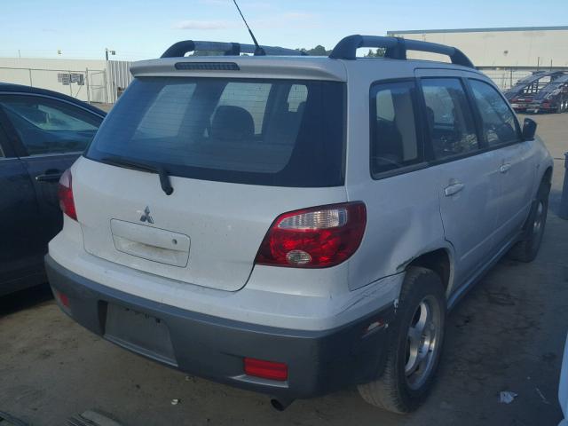 JA4LX31F66U027633 - 2006 MITSUBISHI OUTLANDER WHITE photo 4