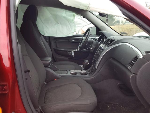 1GNLVGED9AS118452 - 2010 CHEVROLET TRAVERSE L RED photo 5