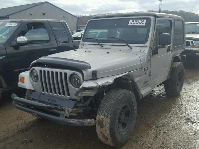 1J4FA39S35P305157 - 2005 JEEP WRANGLER X SILVER photo 2