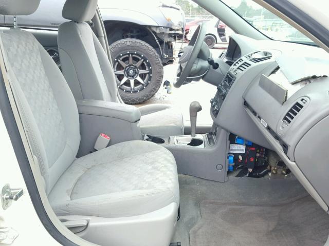 1G1ZT52875F308343 - 2005 CHEVROLET MALIBU LS თეთრი ფოტო 5