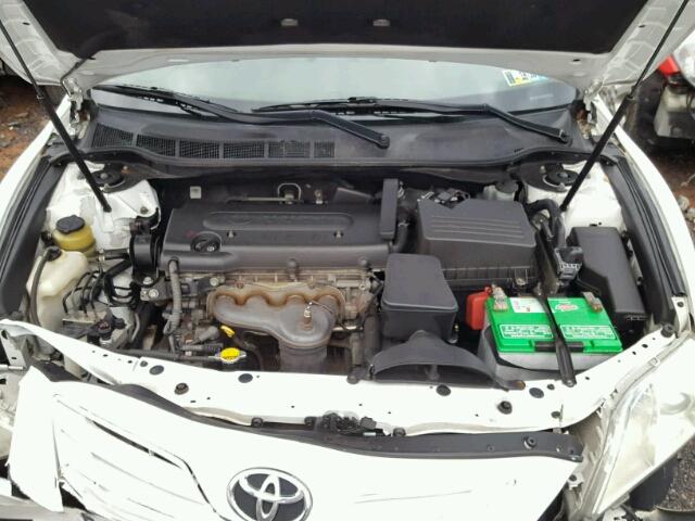 4T1BE46K29U856458 - 2009 TOYOTA CAMRY BASE WHITE photo 7