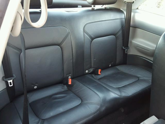 3VWCK31C24M409263 - 2004 VOLKSWAGEN NEW BEETLE 银色 照片 6