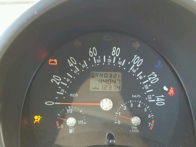 3VWCK31C24M409263 - 2004 VOLKSWAGEN NEW BEETLE 银色 照片 8