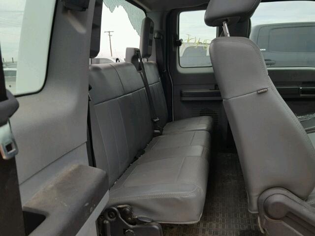 1FT7X2A63BEC69060 - 2011 FORD F250 SUPER WHITE photo 6