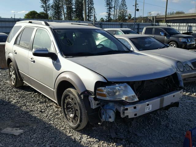 1FMDK02W09GA02182 - 2009 FORD TAURUS X S SILVER photo 1